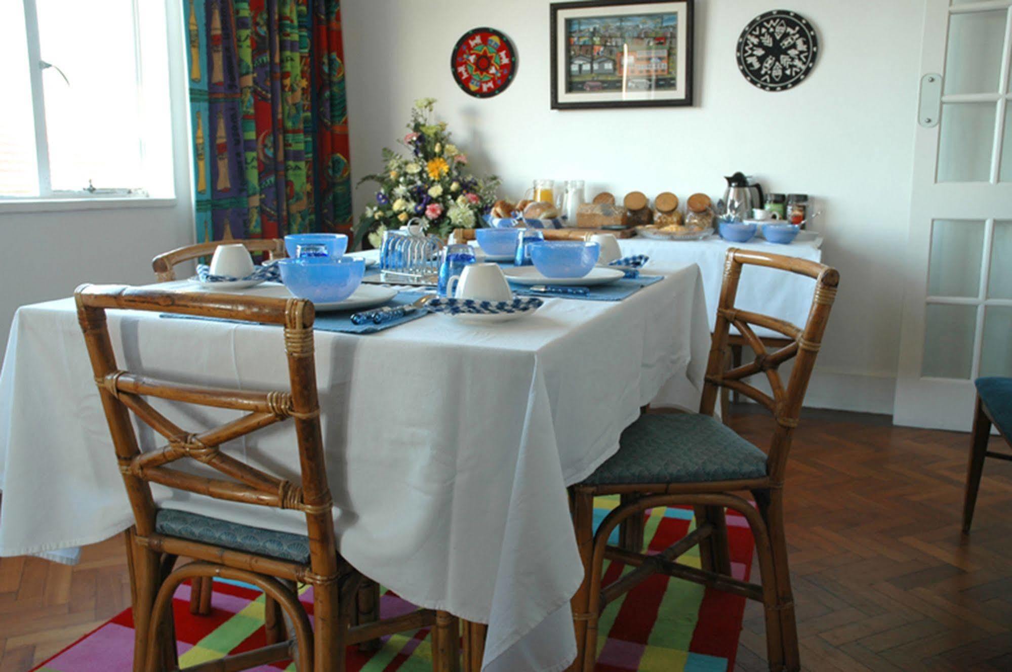 Blue On Blue Bed And Breakfast St James 외부 사진